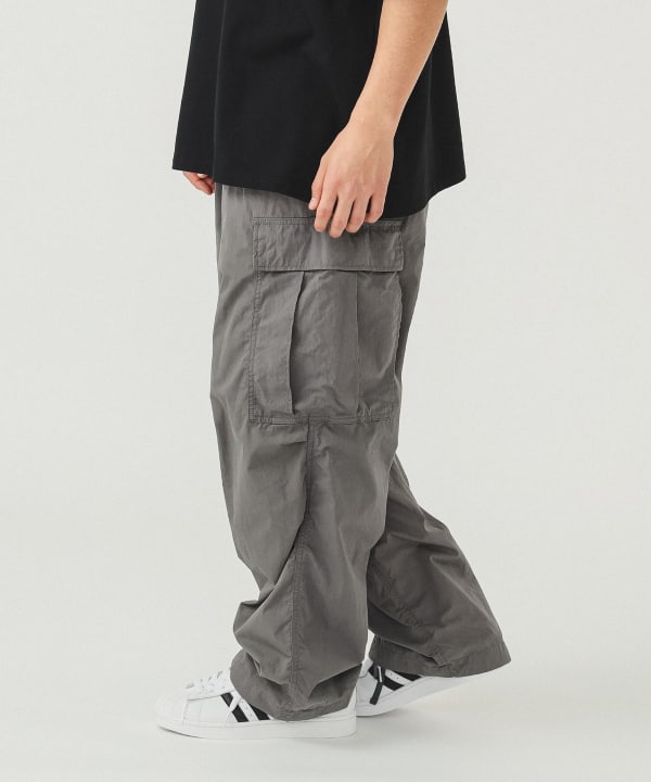 BEAMS Big 6-pocket Cargo Pants