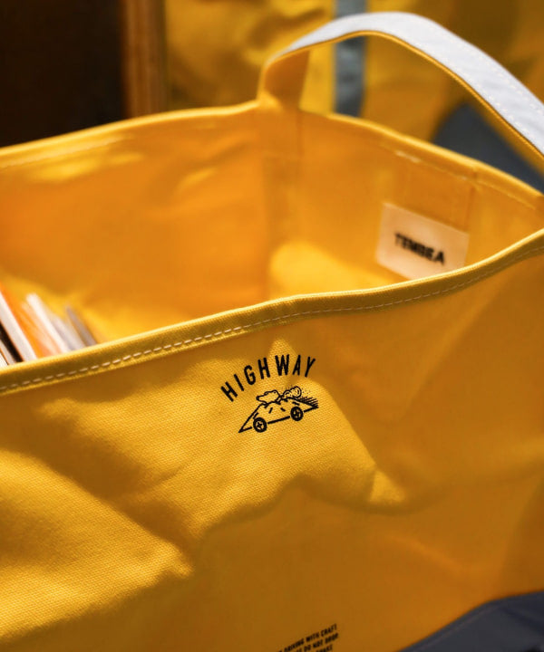 TEMBEA × HIGHWAY BOOK TOTE MEDIUM