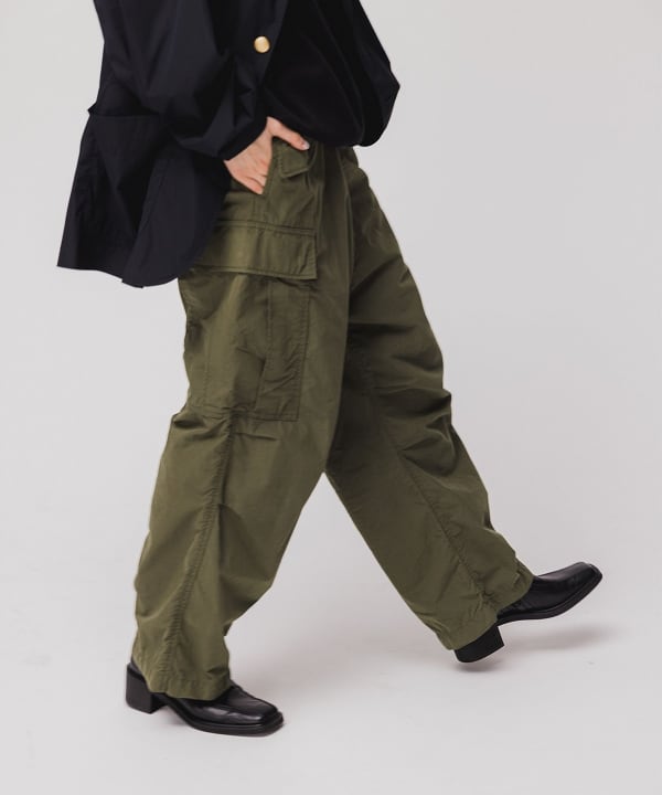 BEAMS Big 6-pocket Cargo Pants