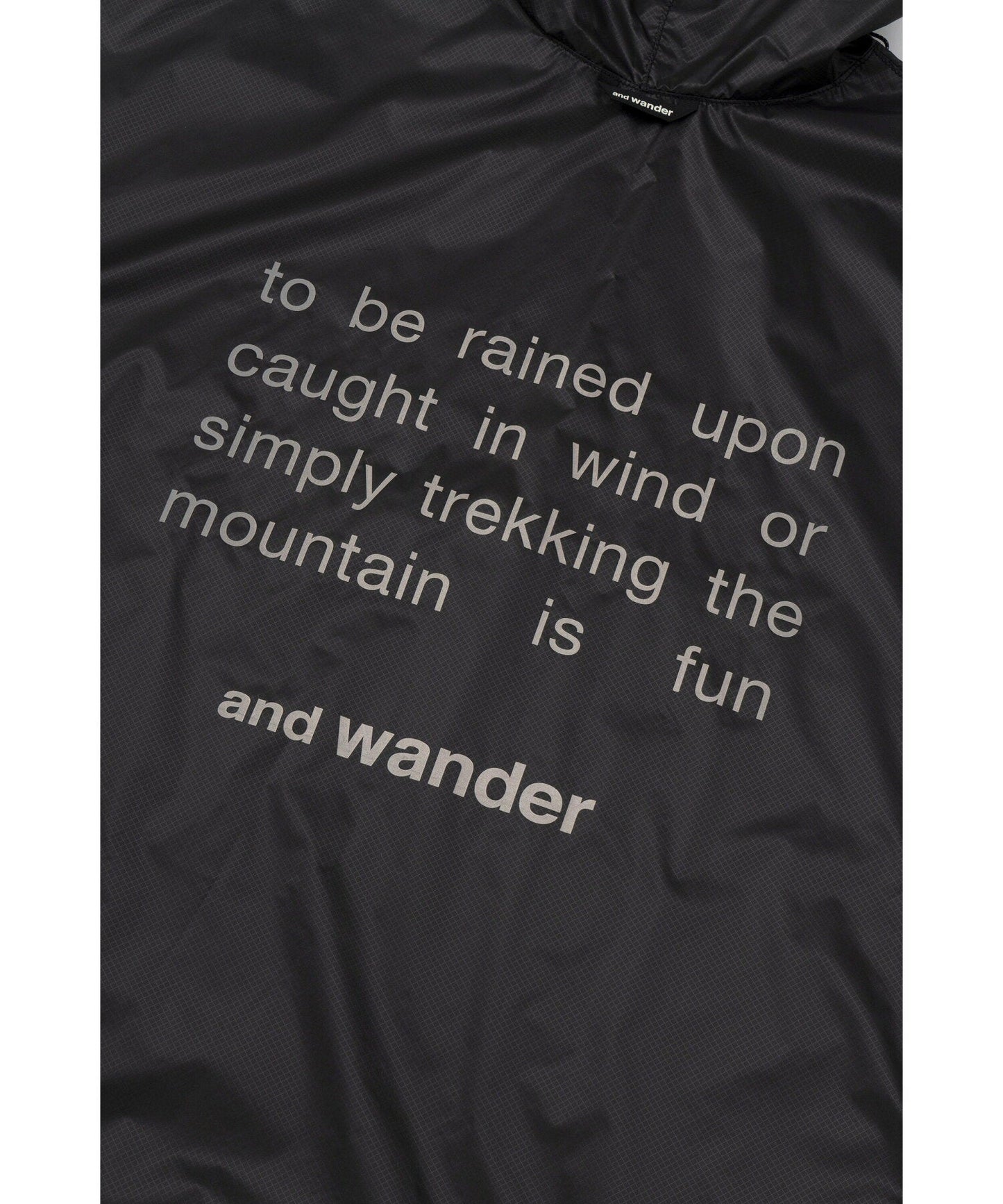 and wander sil poncho