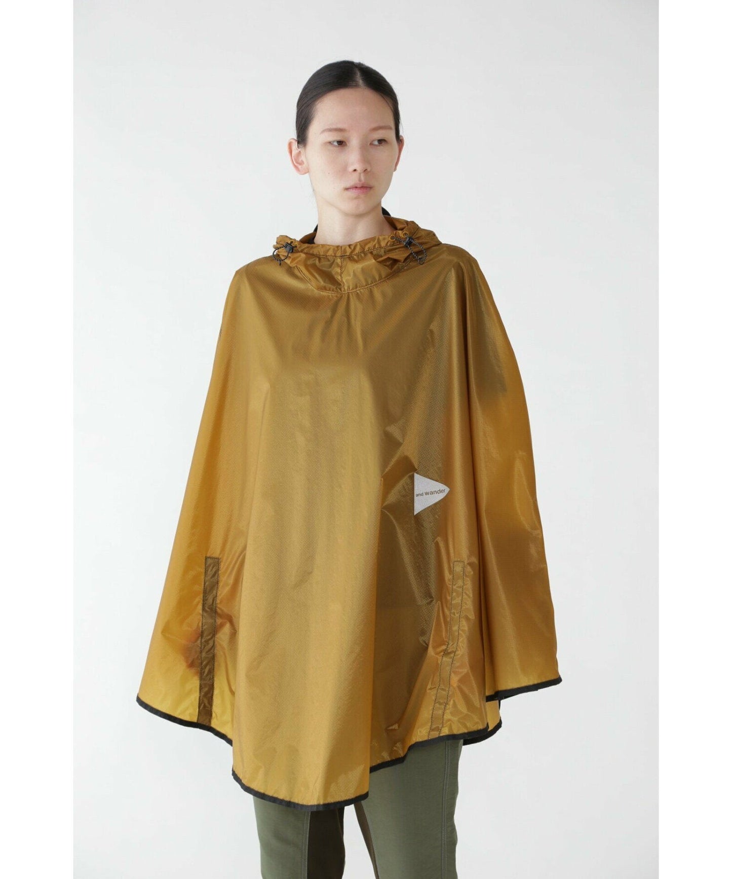 and wander sil poncho