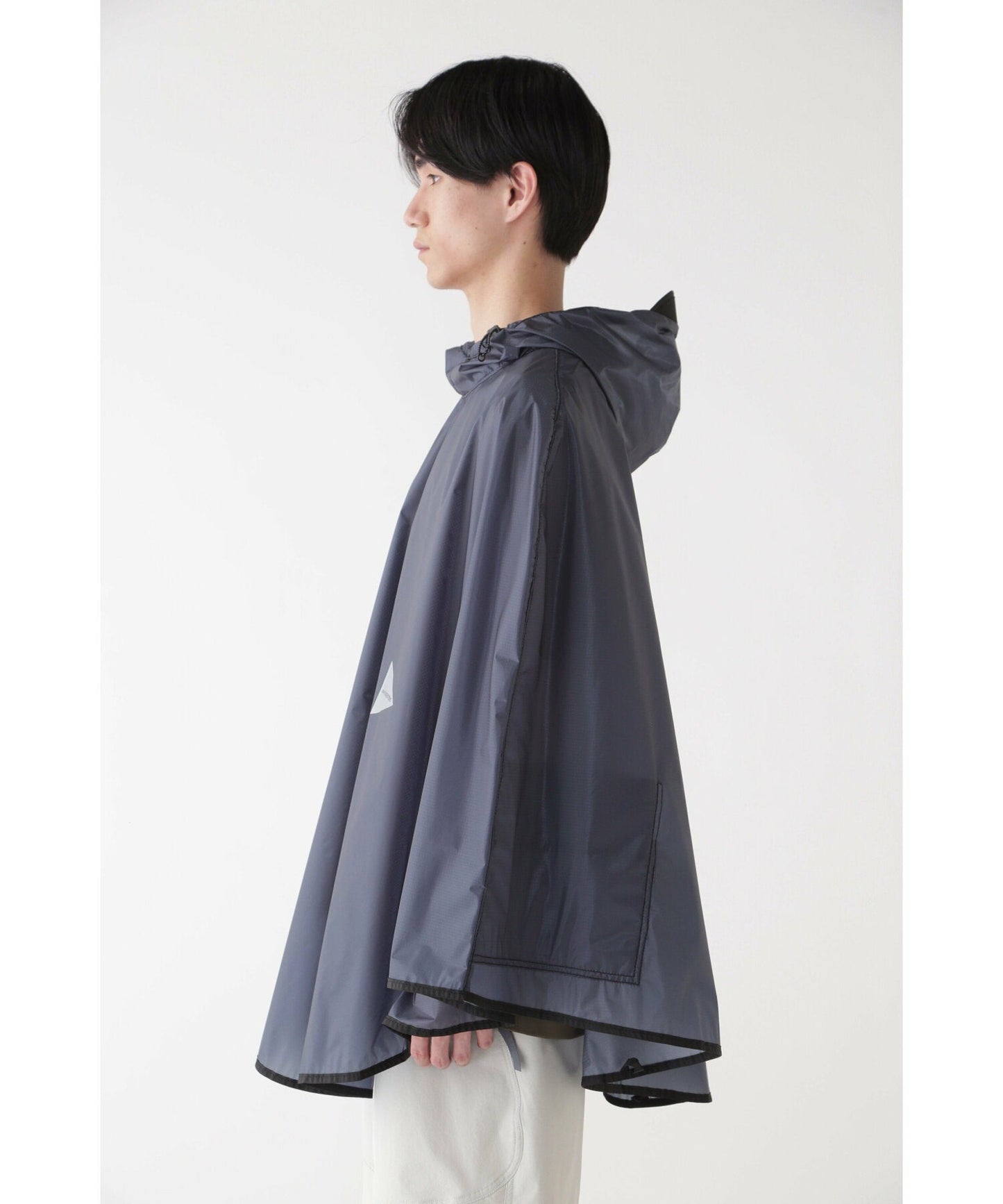 and wander sil poncho