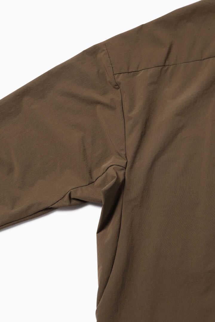 and wander light w cloth shirt