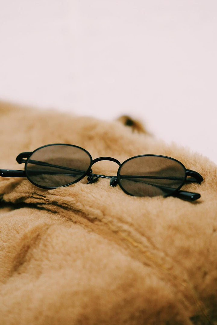 A.D.S.R. LOU Matte Black Lt.Gray