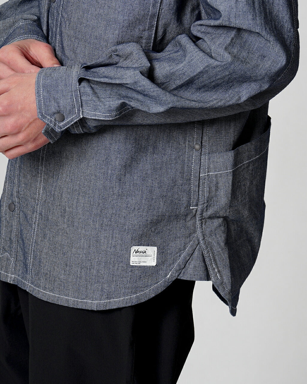 NANGA HINOC CHAMBRAY FIELD SHIRT