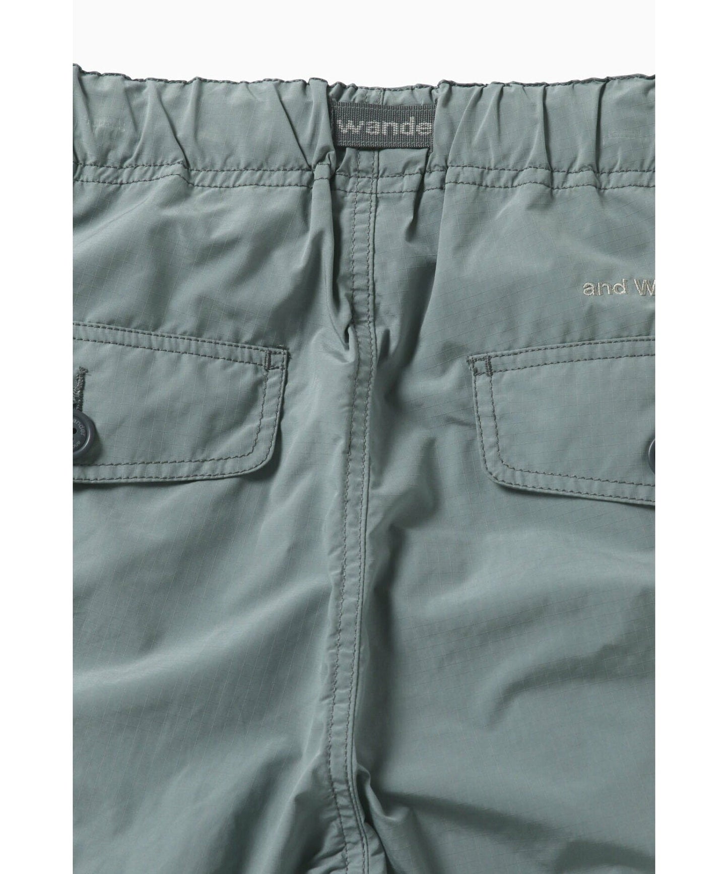 and wander oversized cargo pants