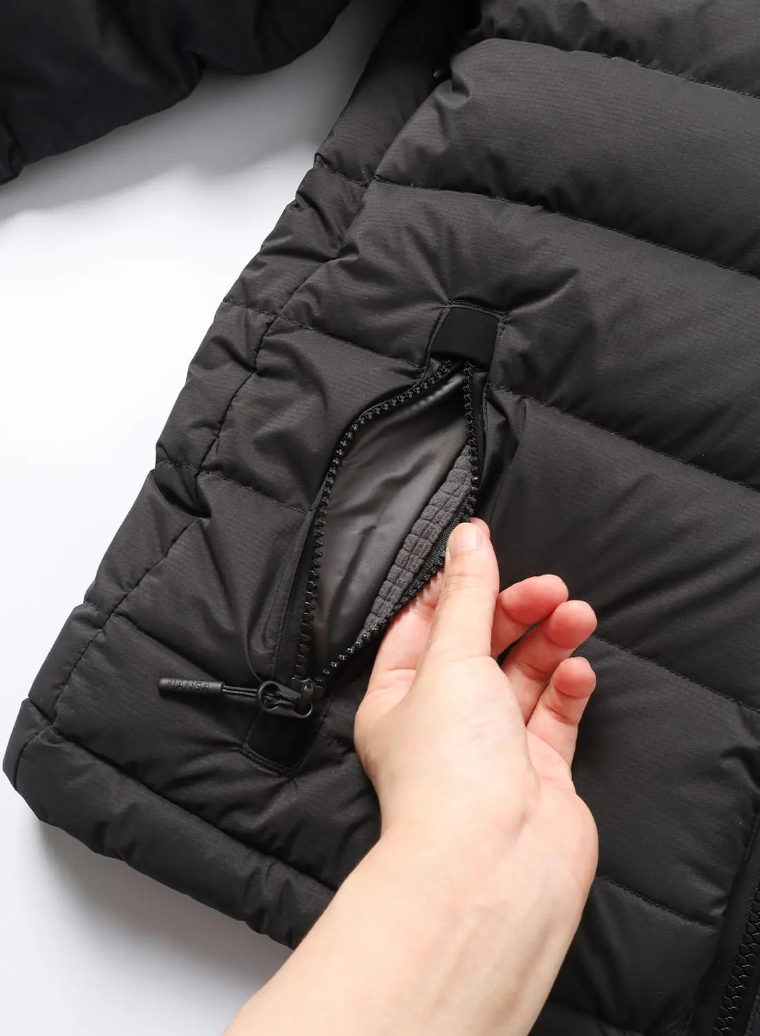 NANGA WHITE LABEL DOWN JACKET