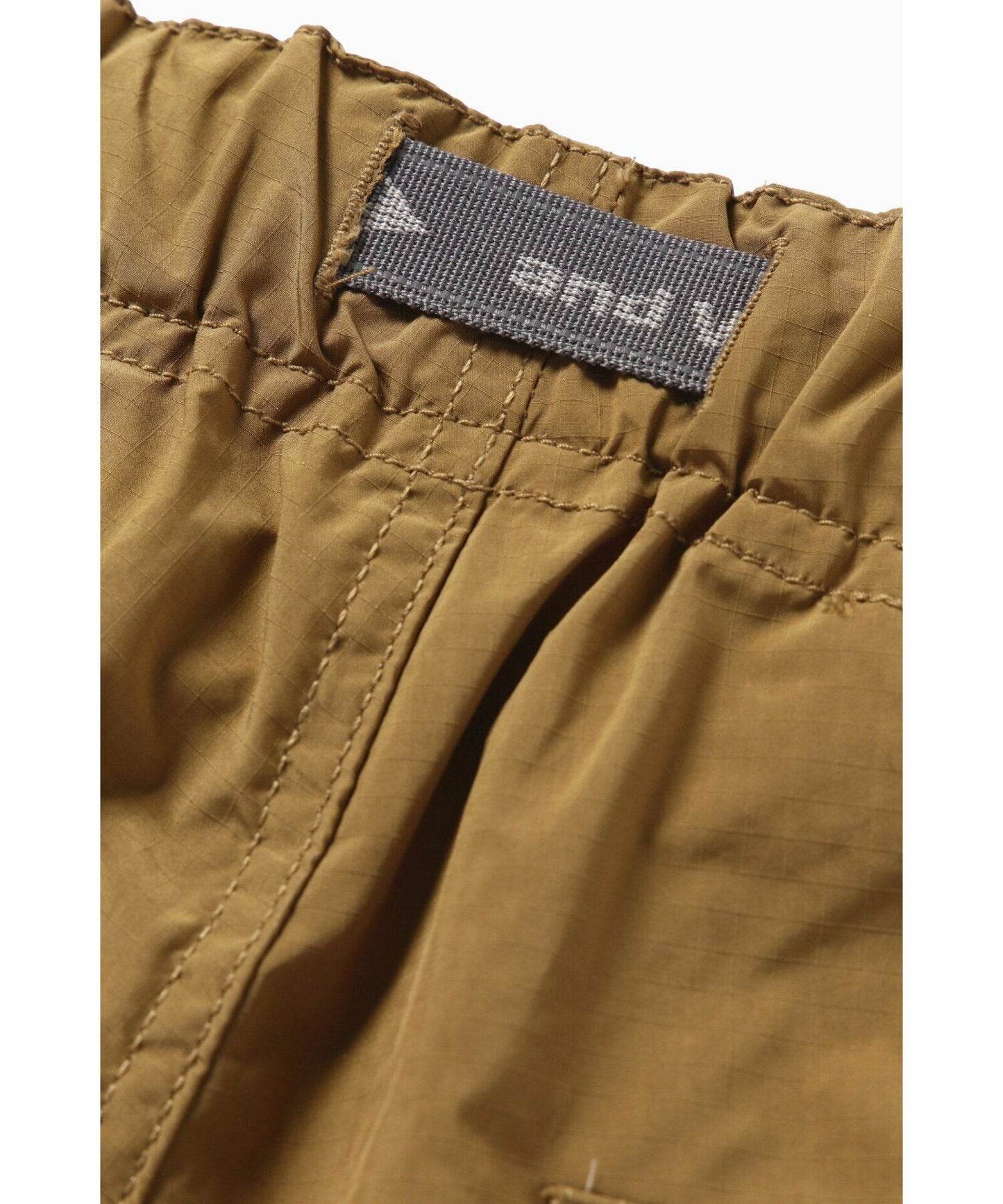 and wander oversized cargo short pants