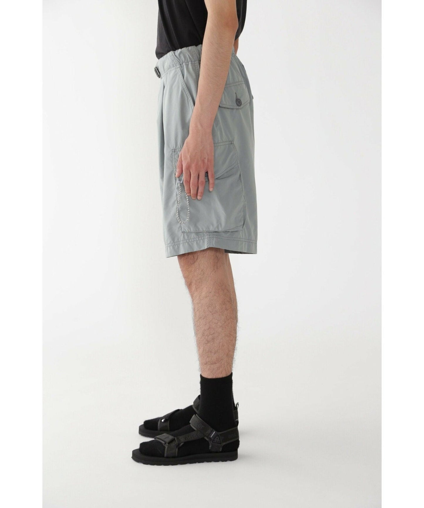 and wander oversized cargo short pants