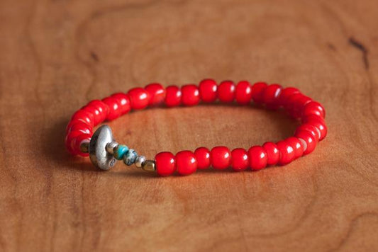 SunKu 39 White Heart Beads Bracelet SK-001