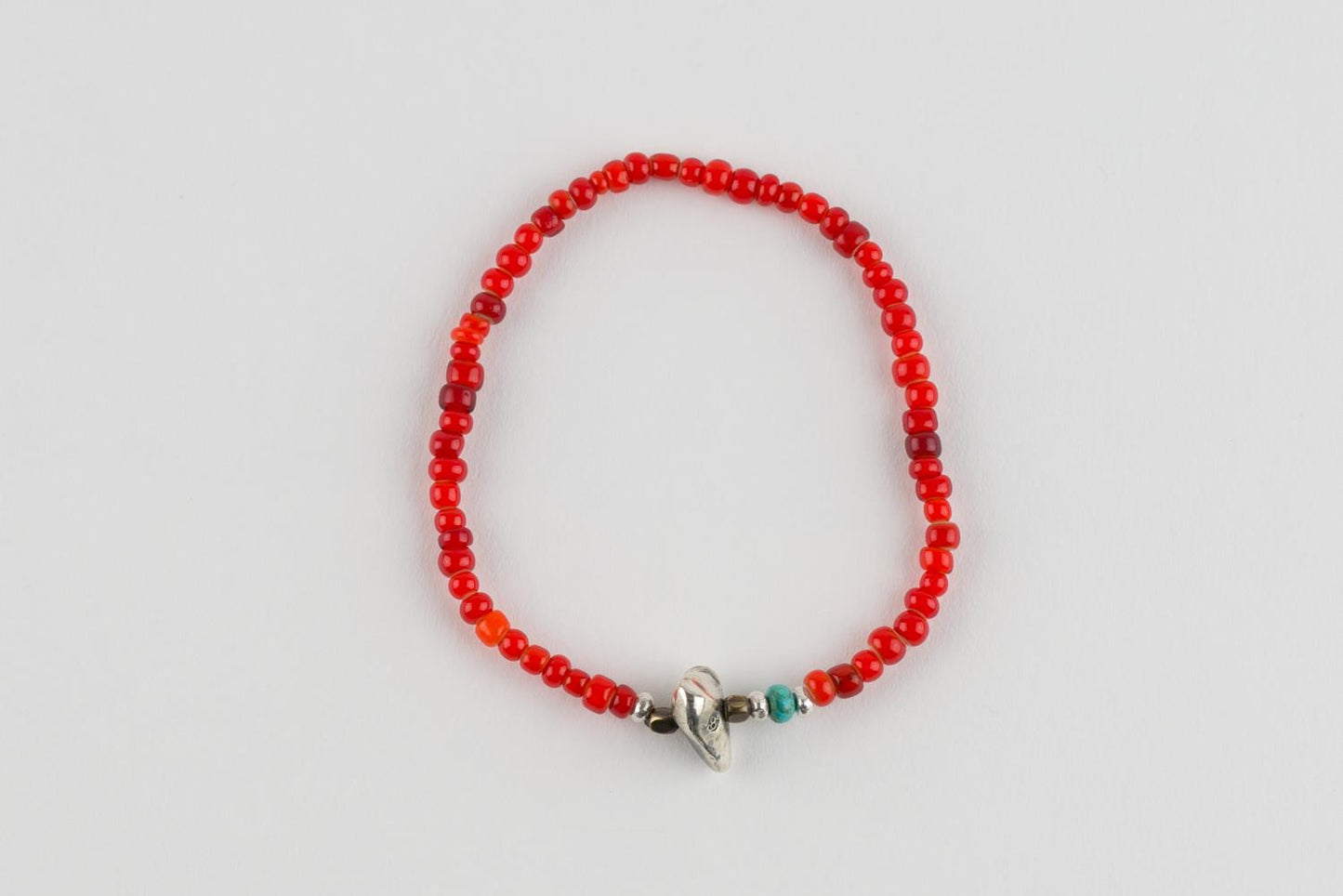 SunKu 39 White Heart Beads Bracelet SK-066