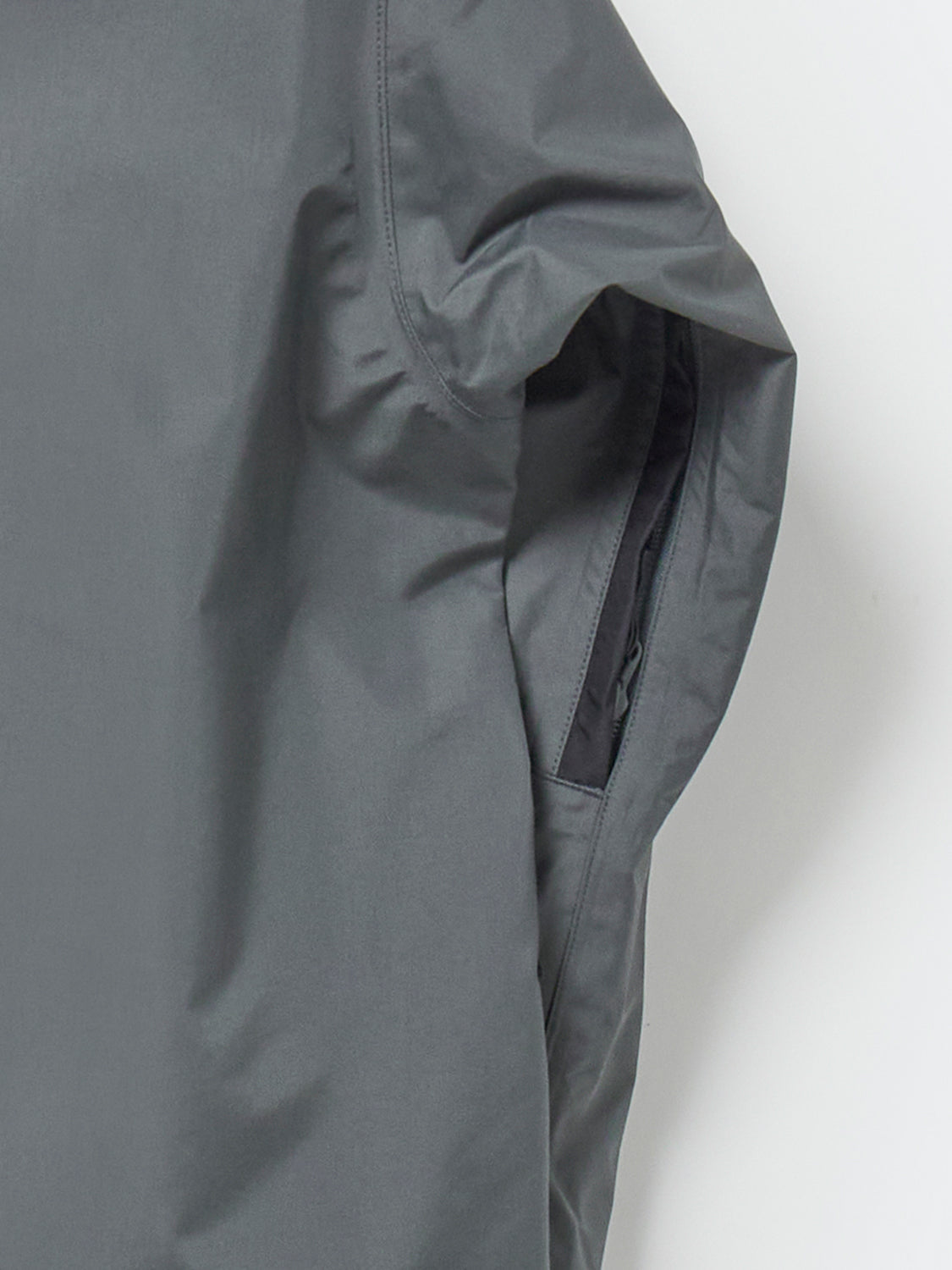 DAIWA PIER39 TECH ALPINE SHELL PARKA