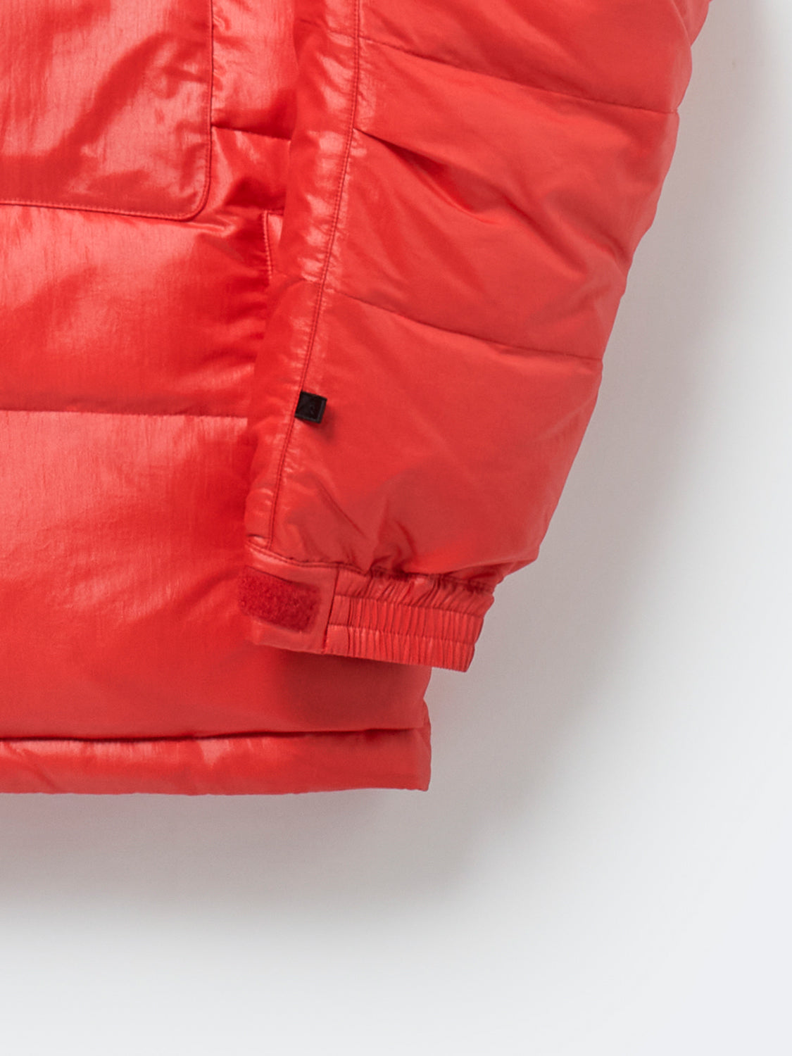 DAIWA PIER39 TECH CLIMBERS DOWN JACKET