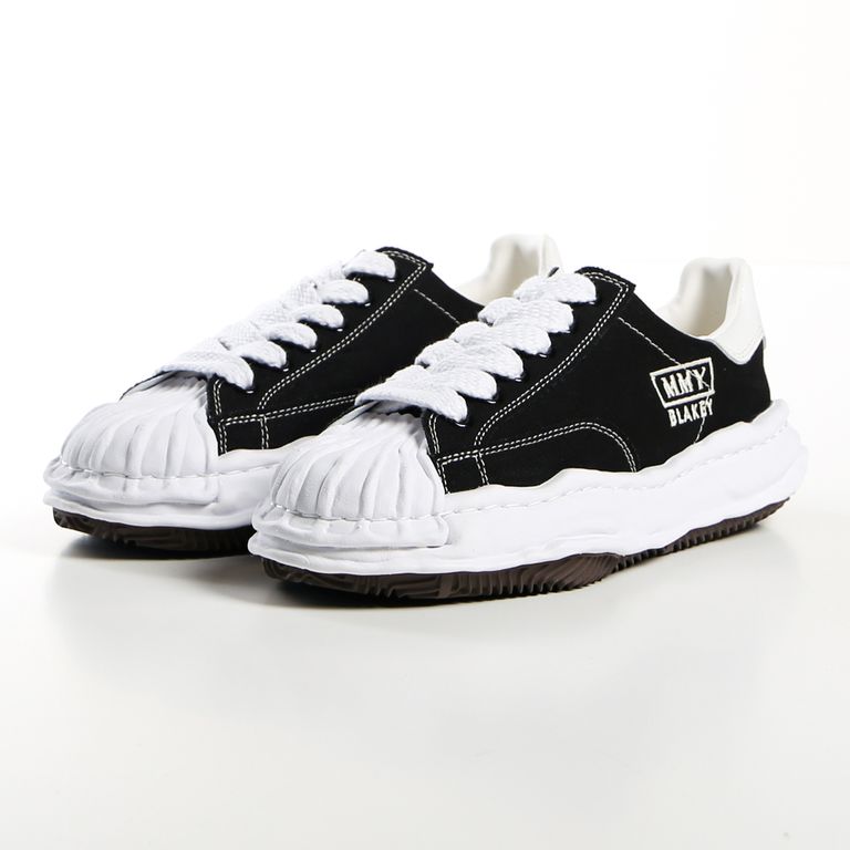 Maison MIHARA YASUHIRO BLAKEY Original Sole Canvas Lowtop Sneaker Black
