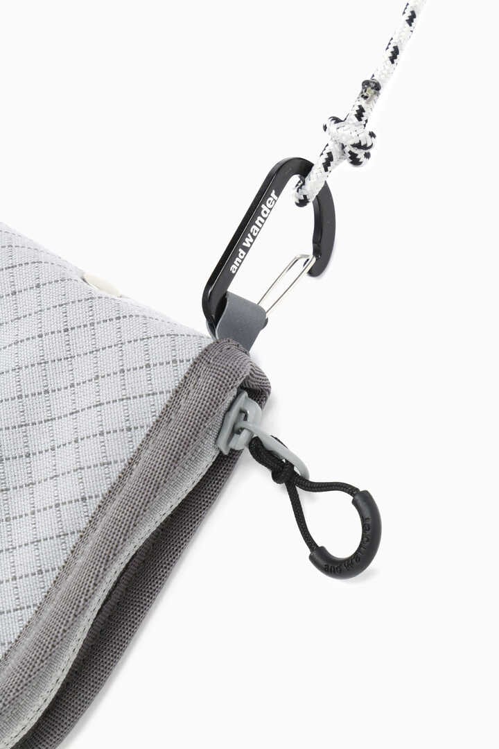 and wander reflective rip pouch