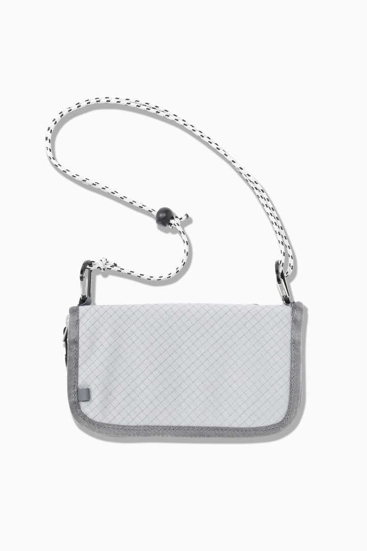 and wander reflective rip pouch