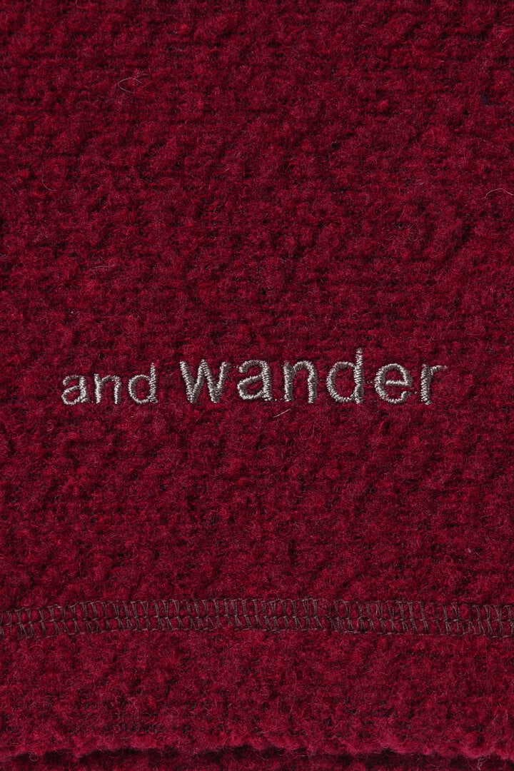 and wander re wool JQ crew neck
