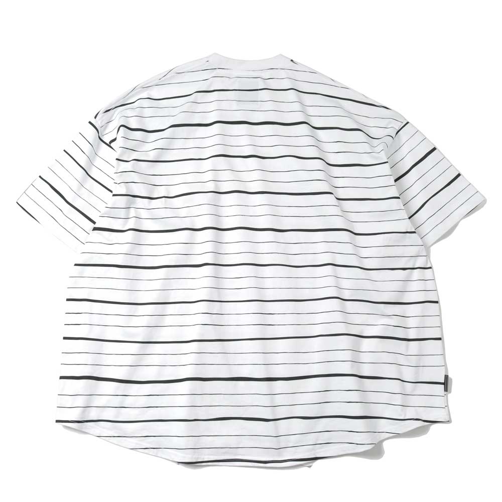 S.F.C (STRIPES FOR CREATIVE) SUPER BIG MIX SIDE STRIPES SS TEE