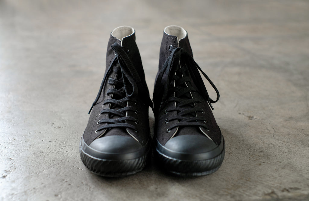 SHOES LIKE POTTERY HI - BLACK MONO