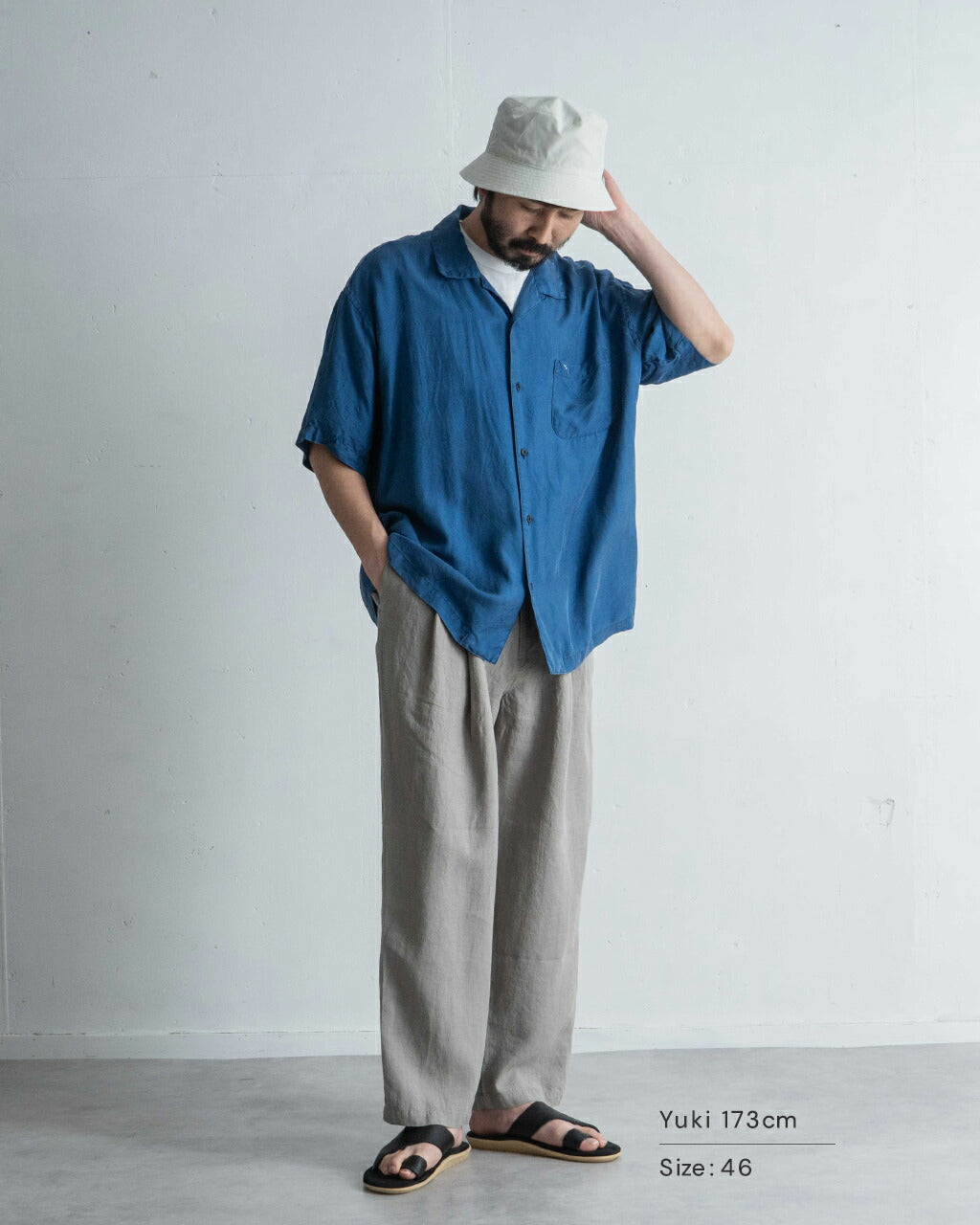 STILL BY HAND Two Tuck Wide Tapered Linen Pants